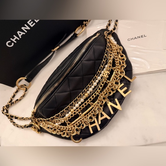 CHANEL BELT BAG - Picture 3 of 7